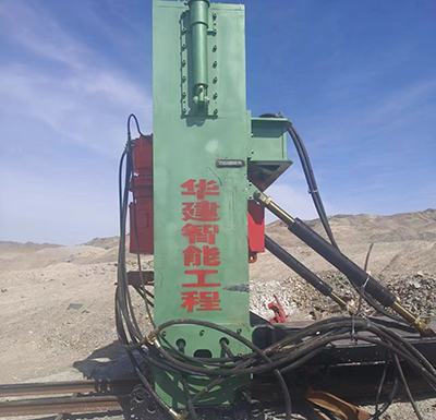 江蘇抽水蓄能電站總計1588米，直徑φ2米